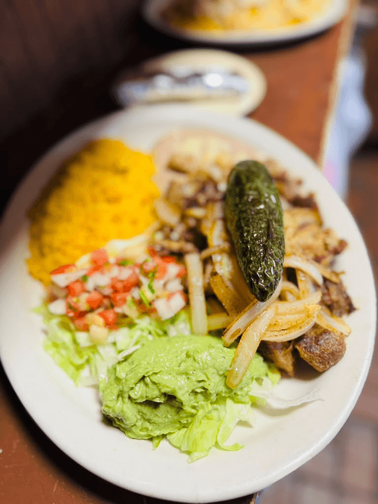 Carnitas Dinner